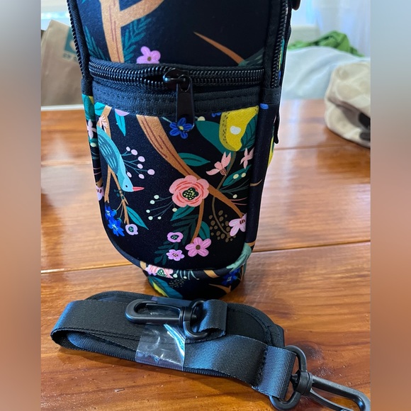 New Tumbler Sleeve with Adjustable Strap & Attached Zippered Pouch - Picture 13 of 16